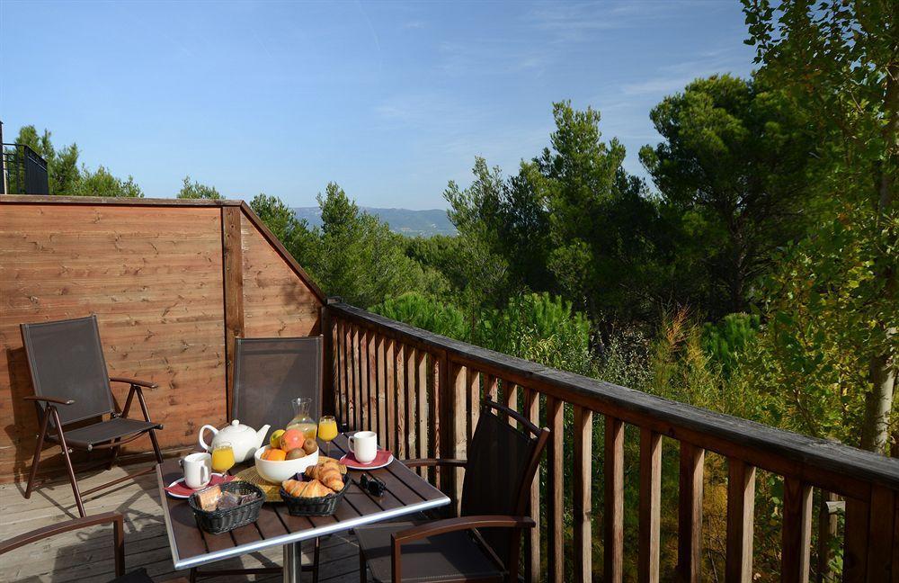 Residence Pierre & Vacances Les Coteaux De Pont-Royal Mallemort Exterior photo
